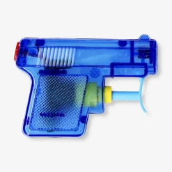 Blue water blaster