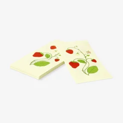 Cocktail napkins with strawberries - 16 pcs