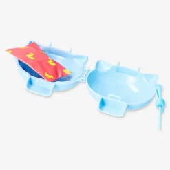 Collectable surprise - Sea animals in cat box