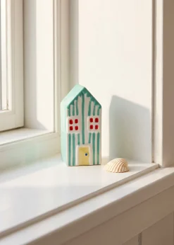 Decorative green striped beach house - 13 cm
