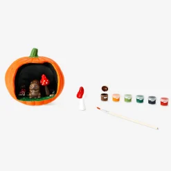 DIY autumn figures in pumpkin