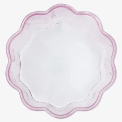 Flower shaped drinking glass