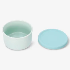 Green ceramic food container with silicone lid - 11 cm
