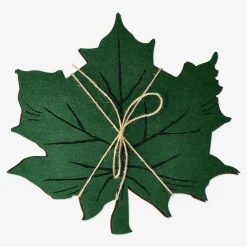 Leaf-Shaped Felt Placemats - 4 pcs