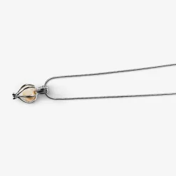 Necklace with wish pearl