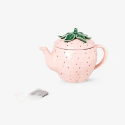 Pink strawberry teapot with lid