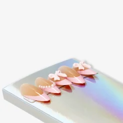 Press on nails - 3D pearls and bows