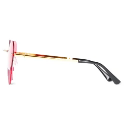 Red drip hearts party glasses