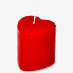 Red heart shaped pillar candle - 6 cm