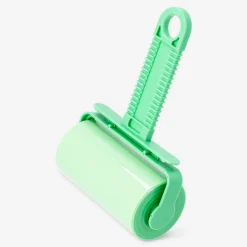 Reusable green lint remover