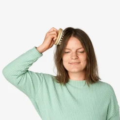 Scalp massager