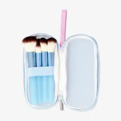 Set of makeup brushed in mesh pouch - 4 pcs