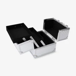 Silver beauty case with divider