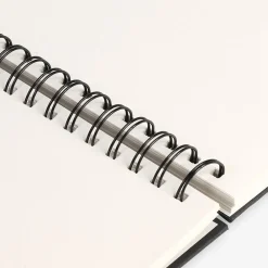 Sketchbook with 80 pages - 30.5x36.6 cm
