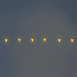 String lights - Orange carrots