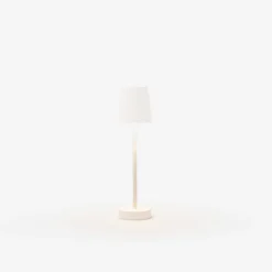 White cosy lamp - With multiple lights settings