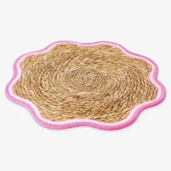 Woven cattail placemat with scalloped edge - 37 cm